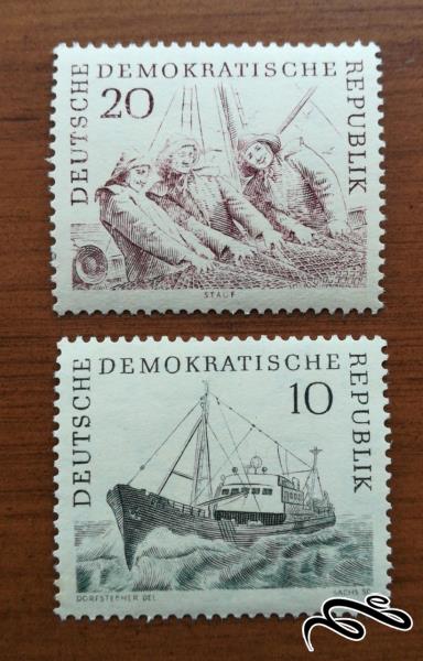 دو عدد تمبر قدیمی آلمان