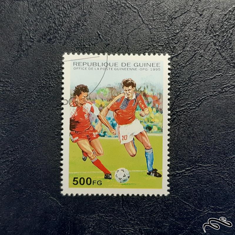 تمبر  فوتبال - گینه 1995 - 2