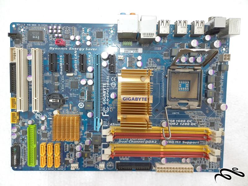 مادربرد Gigabyte GA-EP43-DS3L رم DDR2 معیوب