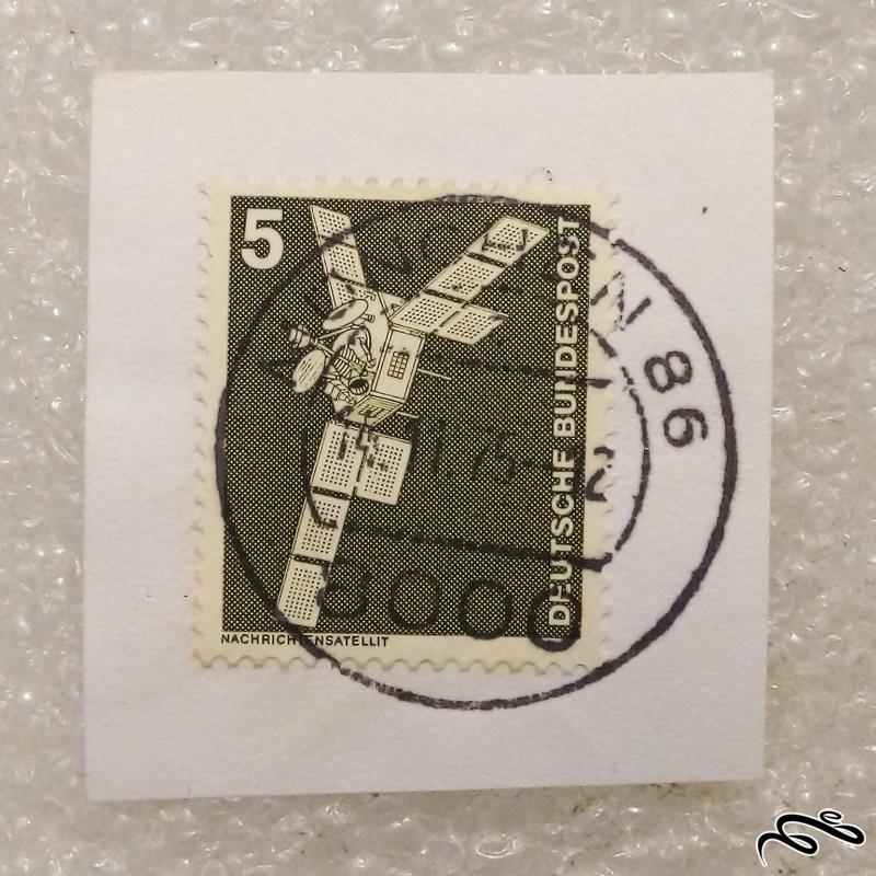تمبر باارزش قدیمی مهر روز 1975 المان رو کاغذ (98)0