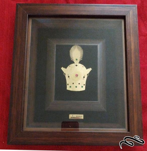 تابلو ورق طلا کوبی شده  طرح تاج