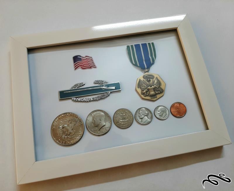قاب زیبای مدال نشان و سکه های آمریکا