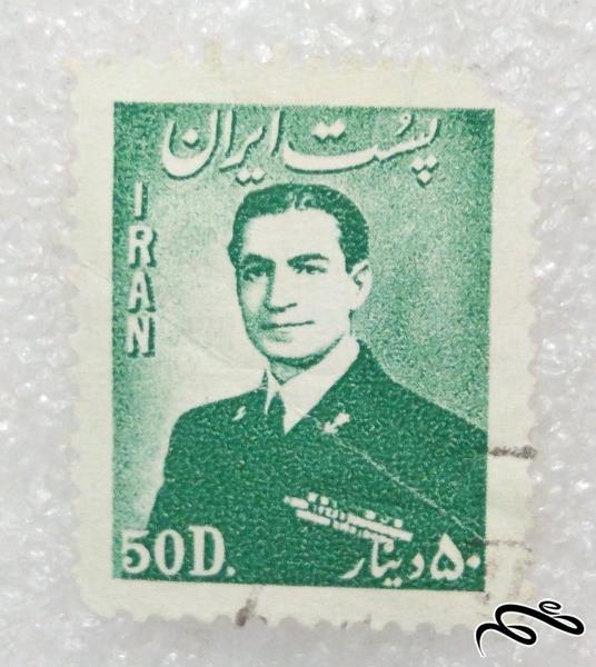 تمبر زیبای ۵۰ دینار ۱۳۳۱ پستی چهارم بالای کتاب باطله (۹۷)۵