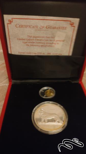 مدال یادبود فراری 2004 و شوماخر 2003