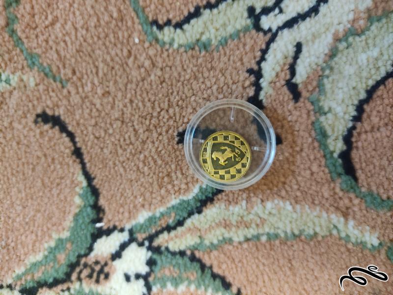 مدال یادبود فراری 2004 و شوماخر 2003