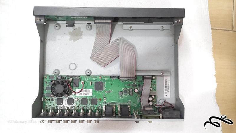 دستگاه DVR مدل CNB HDS4848E شانزده کانال معیوب